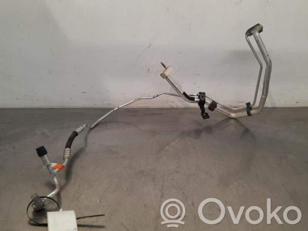 Tuyau de climatisation   JX6119A834NF,JX6119A834NF