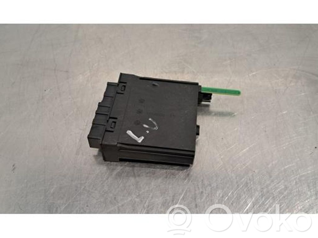 Volvo XC90 Door central lock control unit/module 