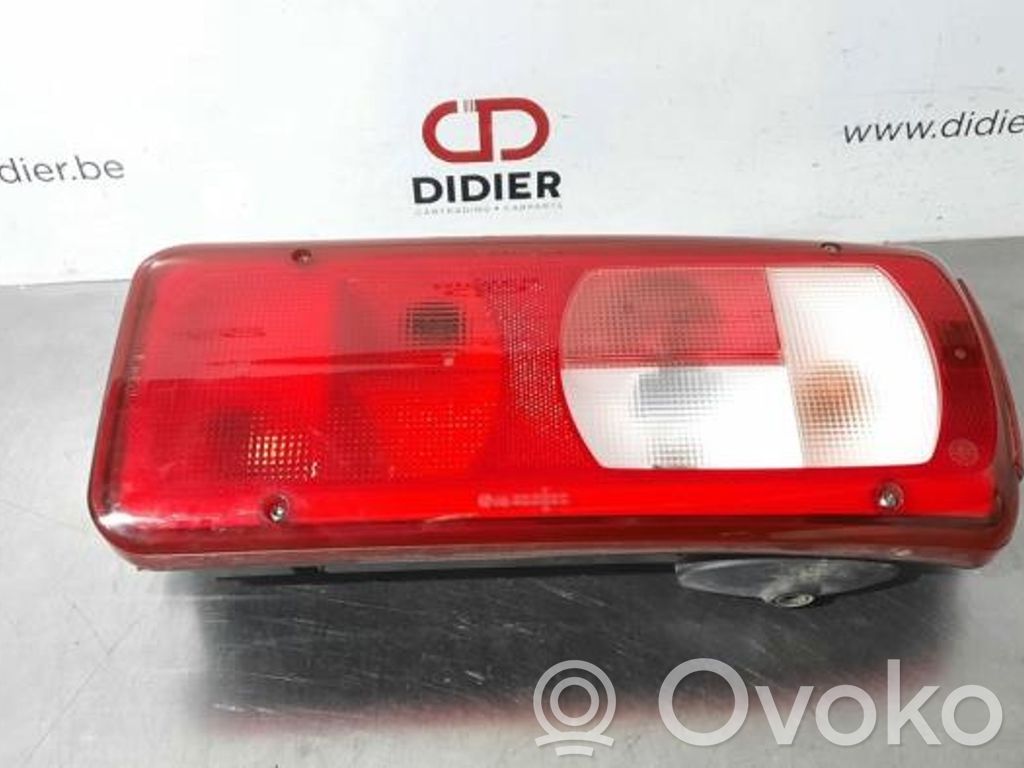 DAF 55 - 66 Lampă spate în caroserie 