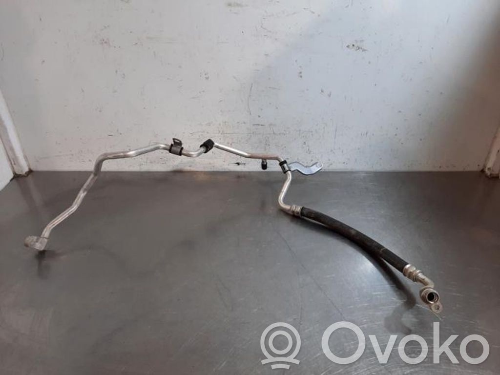 Nissan Juke I F15 Klimaleitung / Klimaschlauch 