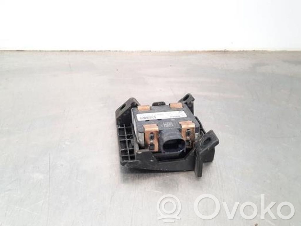 Audi A4 S4 B9 8W Distronikas 