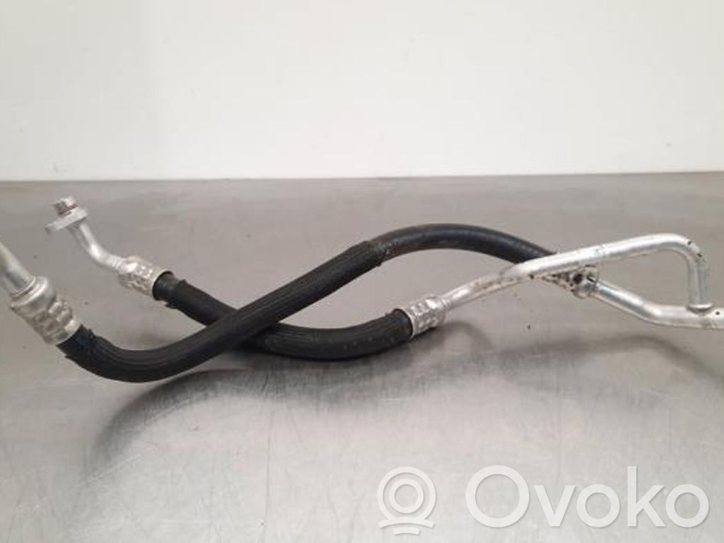 Ilmastointilaitteen putki (A/C)   924546510R,924546510R
