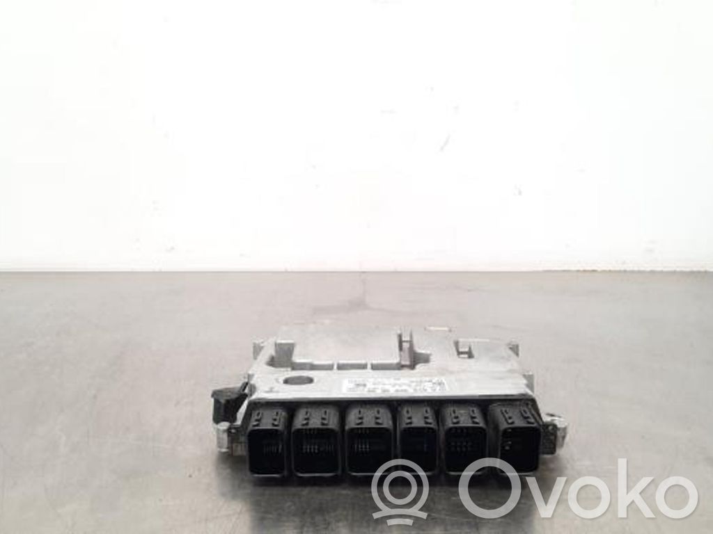 Mercedes-Benz GLA H247 Engine control unit/module 