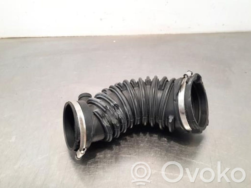 Audi A3 8Y Conductă/furtun admisie aer 