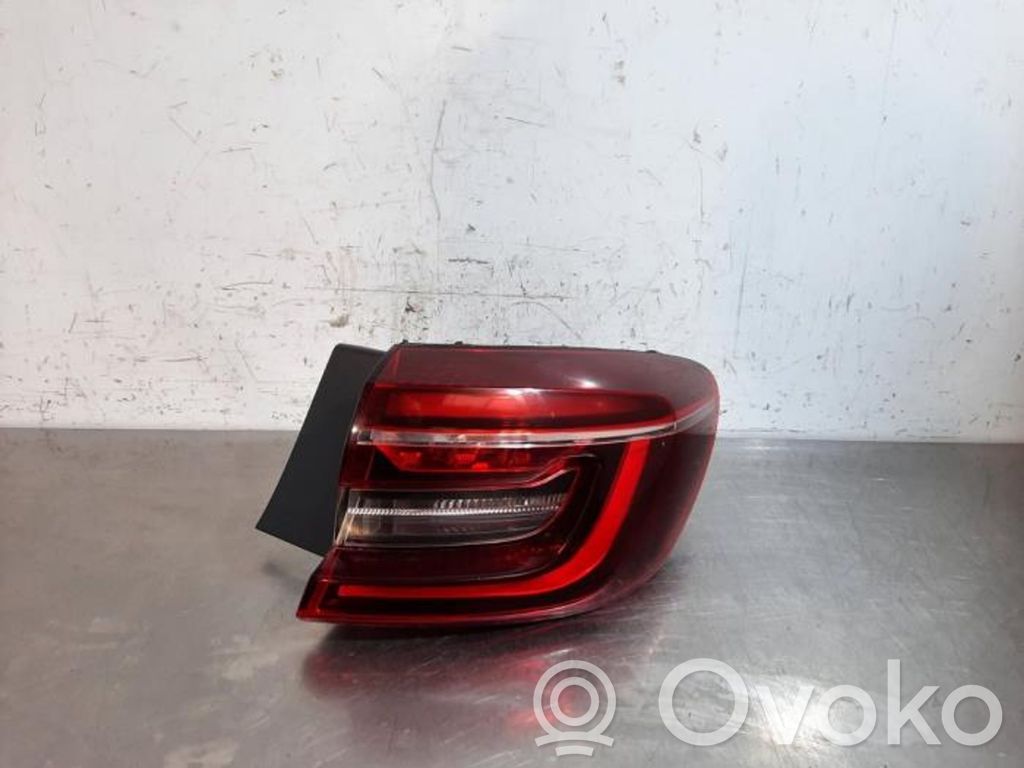 Renault Clio V Luci posteriori