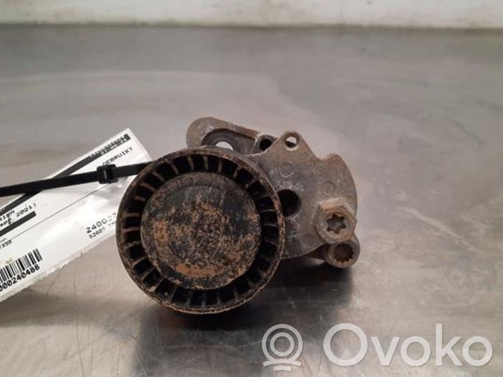Skoda Karoq Întinzător curea alternator 