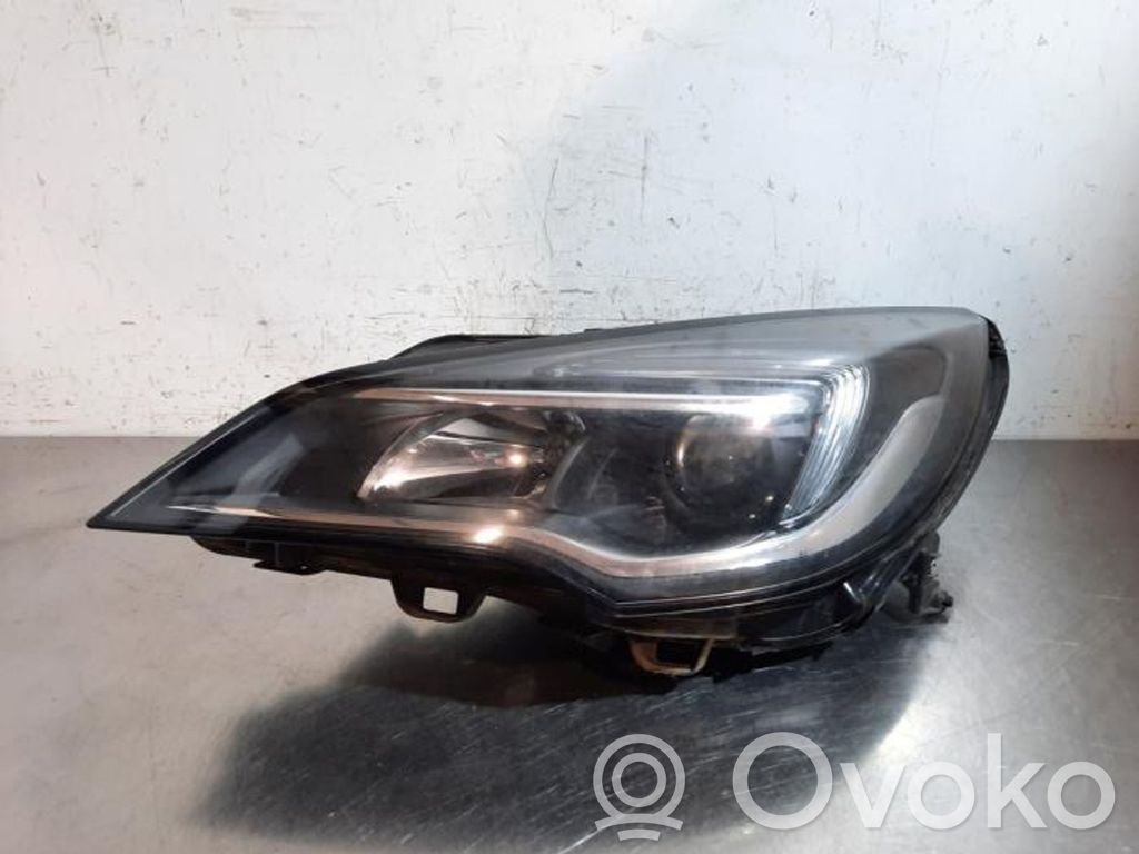 Opel Astra K Faro/fanale