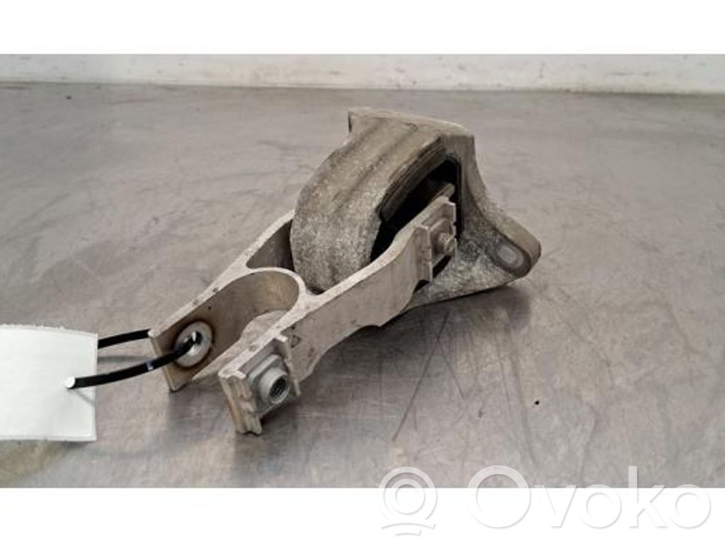 Engine mount bracket   32139982,32139982