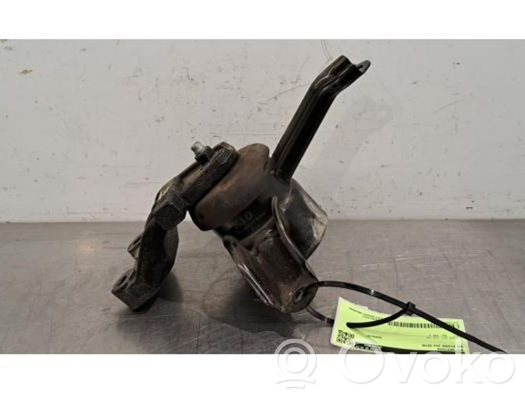 Engine mount bracket   21810H8210,21810H8210