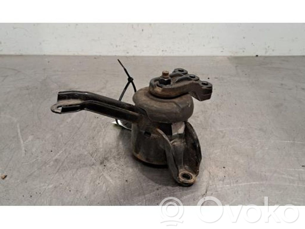 KIA Rio Engine mount bracket 