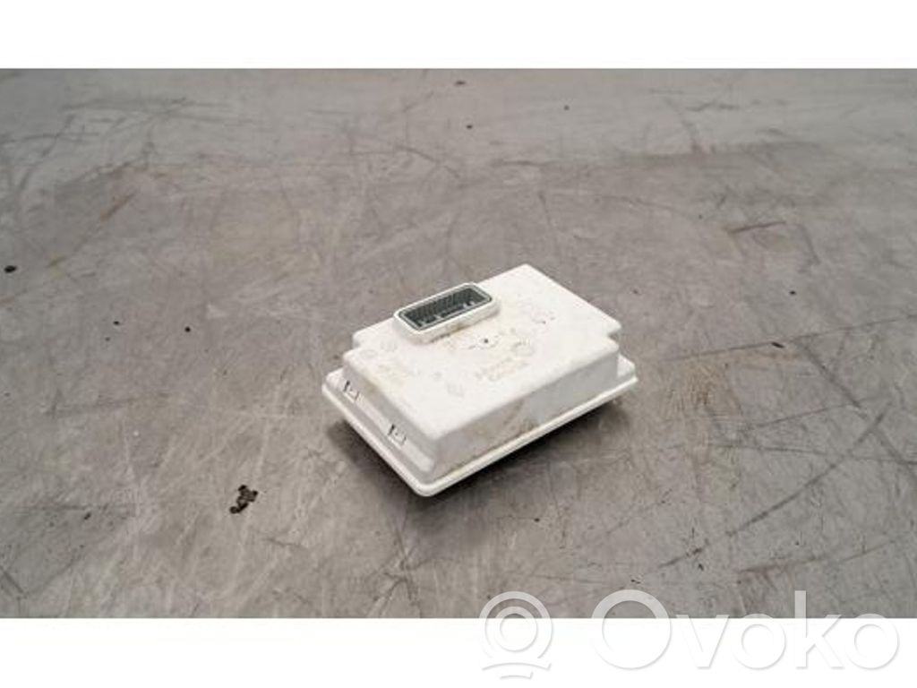 Renault Master III Antenna control unit 