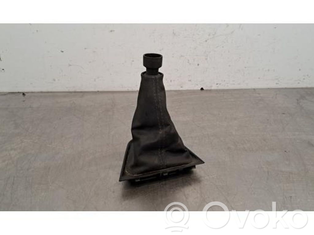 Renault Express Gear lever shifter trim leather/knob 