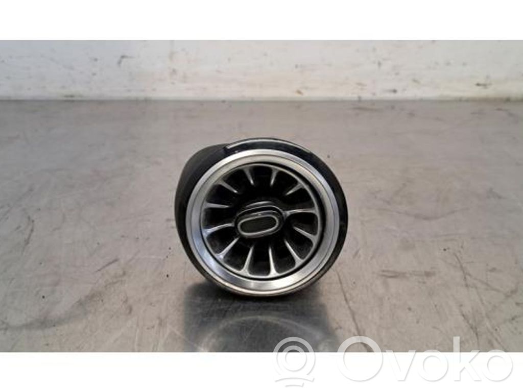 Mercedes-Benz CLA C118 X118 Grilă ventilație centrală