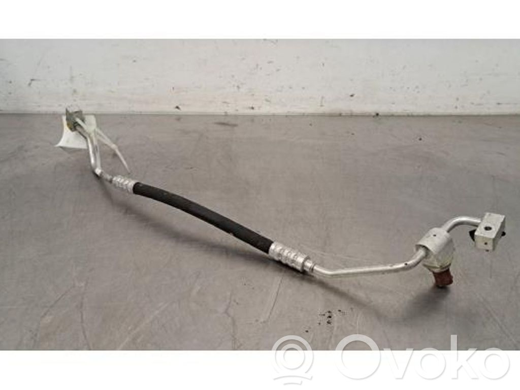 Volkswagen ID.4 Ilmastointilaitteen putki (A/C) 