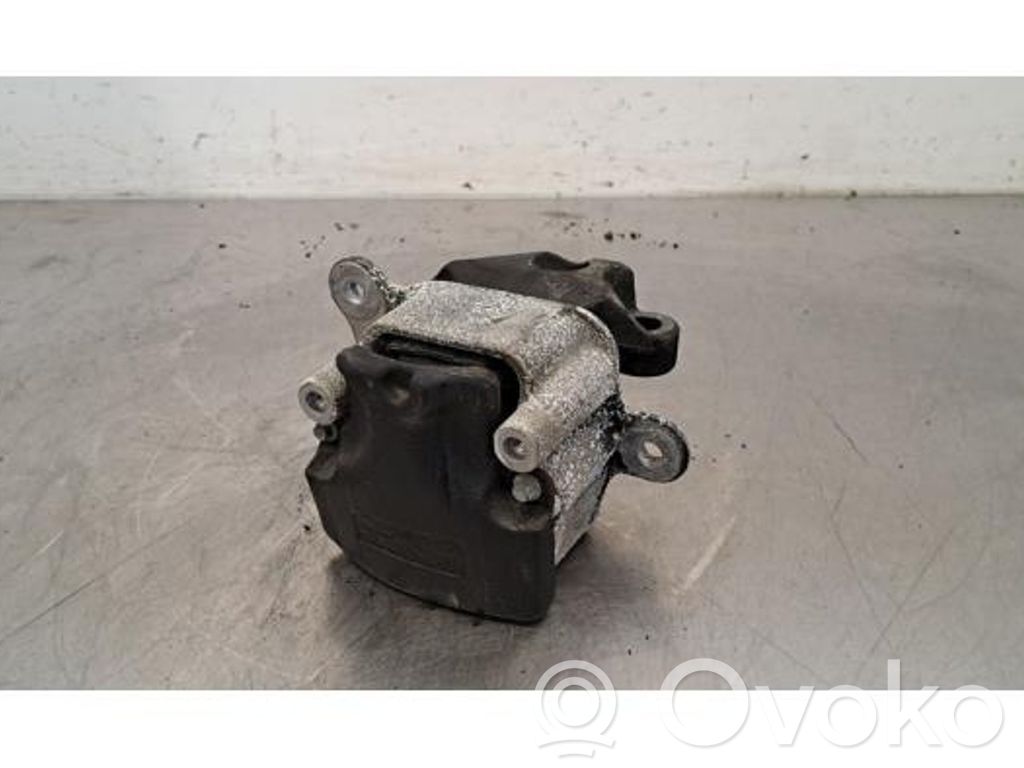 Land Rover Evoque I Engine mount bracket 