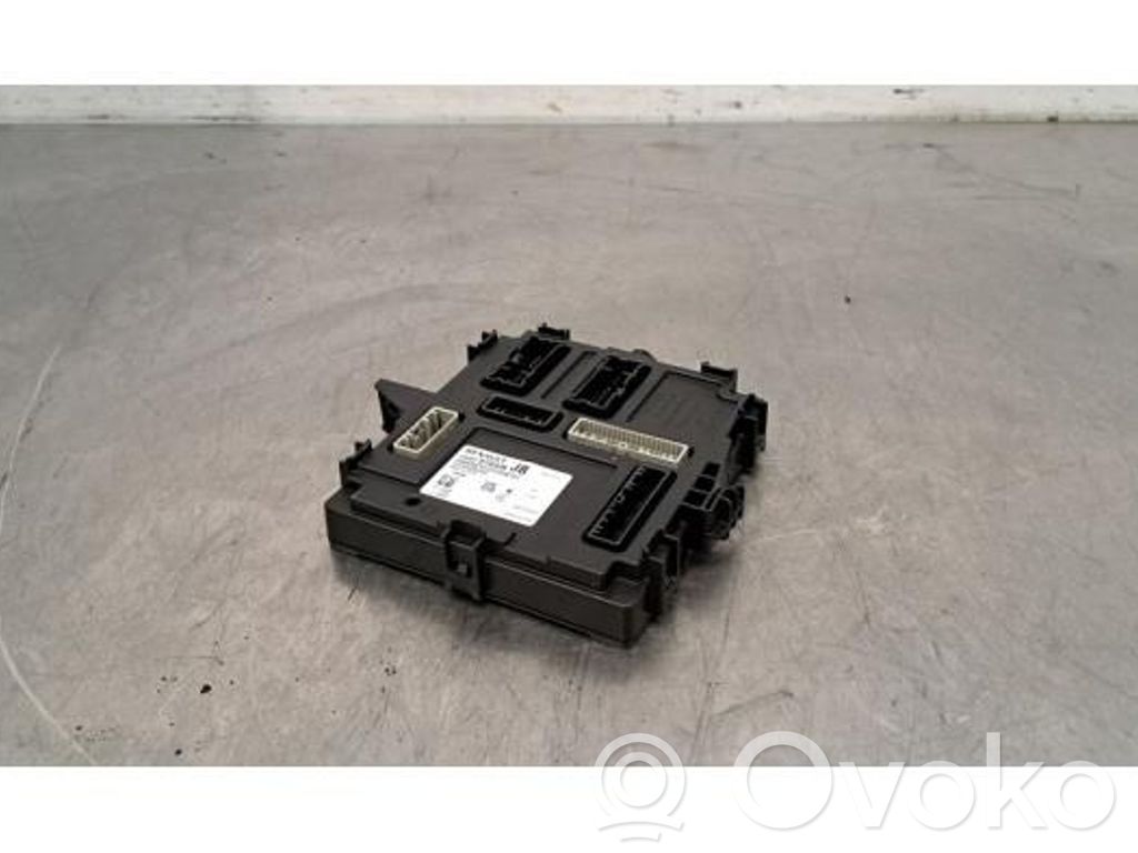 Renault Arkana Central body control module 