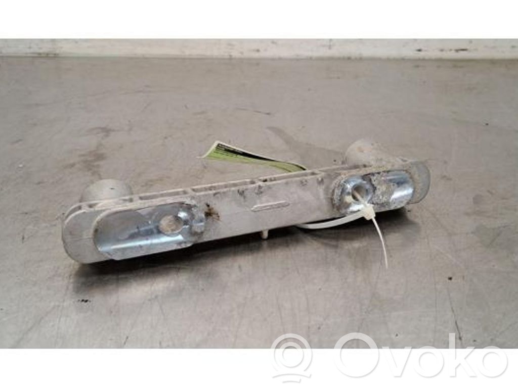 Volvo XC40 Engine mount bracket 