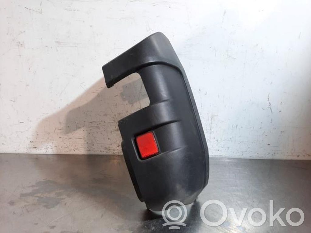 Iveco Daily 5th gen Rivestimento del pannello parte angolare del paraurti posteriore