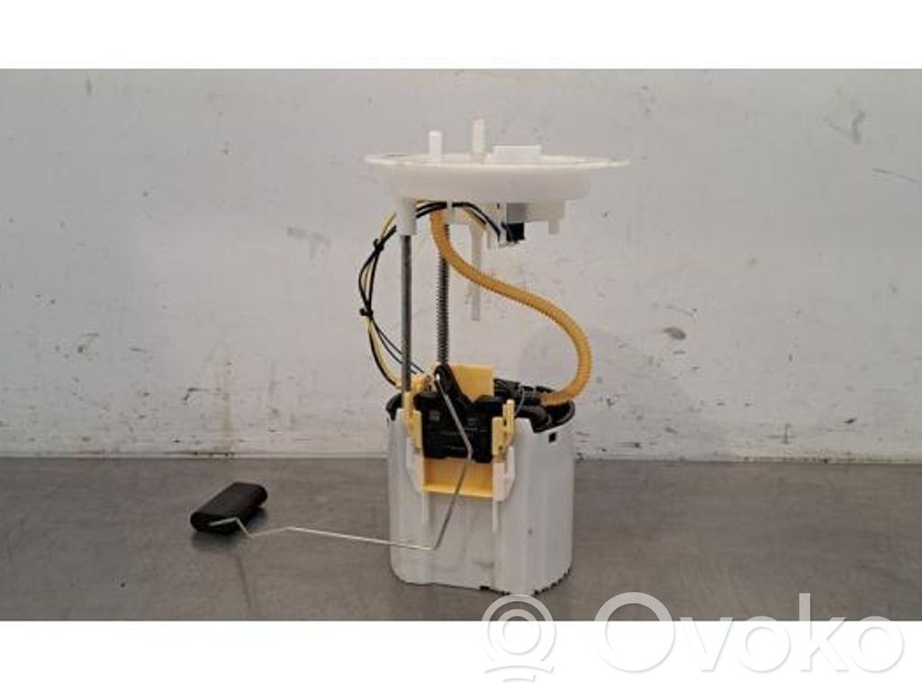 Volvo XC40 Pompe à carburant