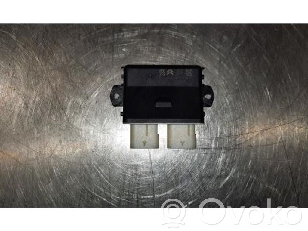 Peugeot 408 II Sensor 