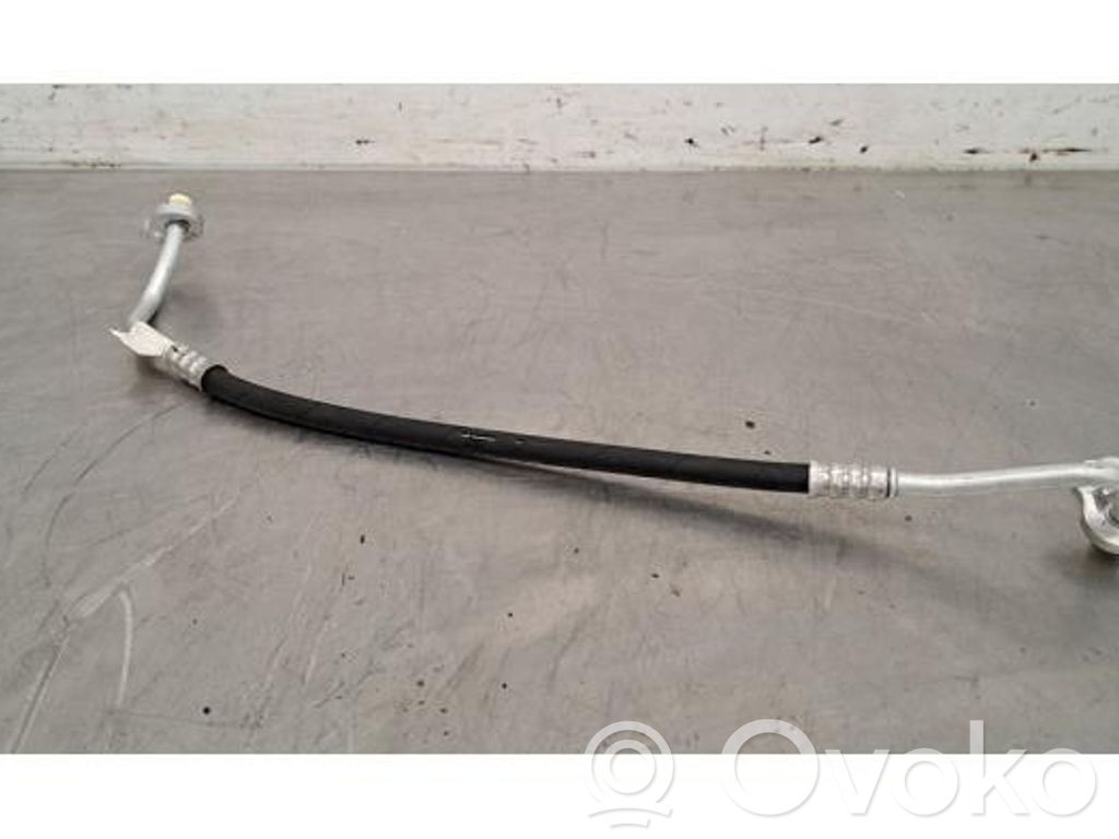 Volvo XC40 Tubo flessibile aria condizionata (A/C)