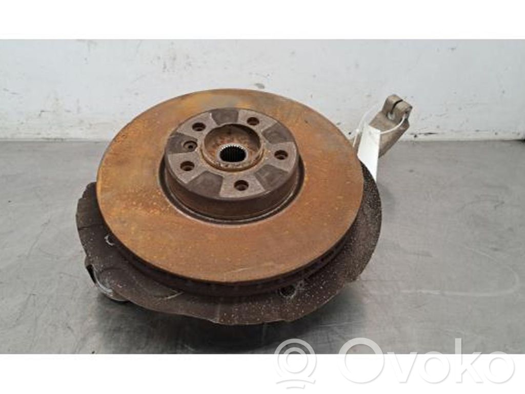 Mangueta de dirección de rueda delantera   31216869870,31216869870,6869870