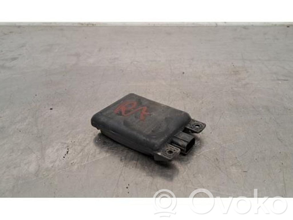 Suzuki Swift III Sensor de radar Distronic 
