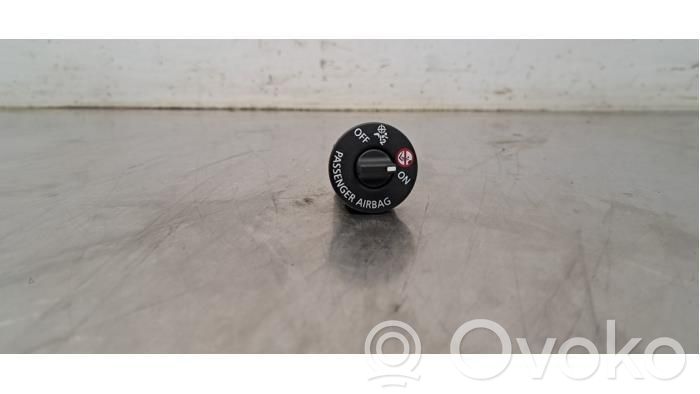 Renault Arkana Interrupteur commutateur airbag passager
