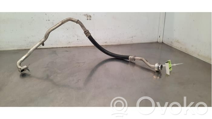 Ilmastointilaitteen putki (A/C)   5Q0820743,5Q0820743E,5Q0820743E