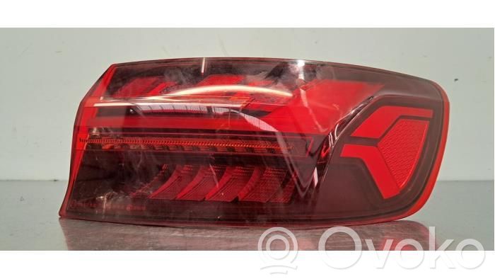 Takavalot   8W5945092AA,8W5945092AC,8W5945092AC