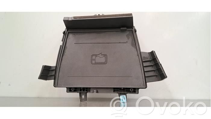Renault Arkana Wireless charging module 