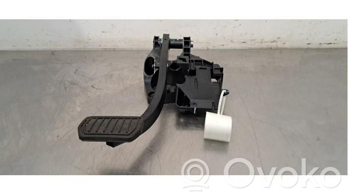 Pedal de freno   134469100B,134469100B