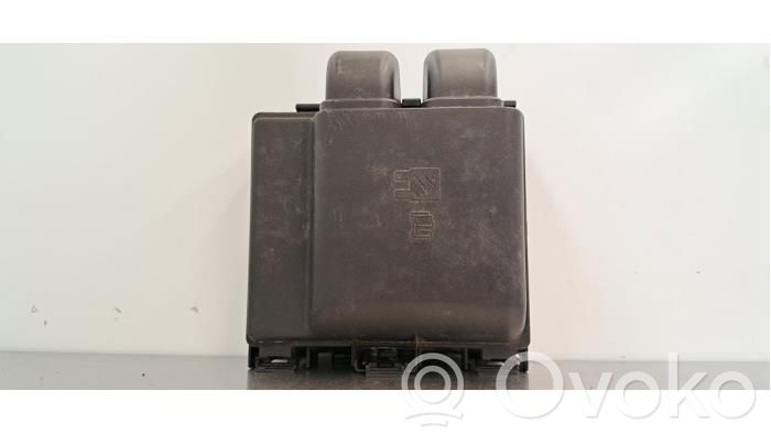 Ford Puma Juego de caja de fusibles 