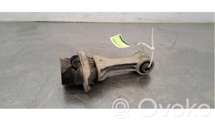 KIA Ceed Gearbox mounting bracket 