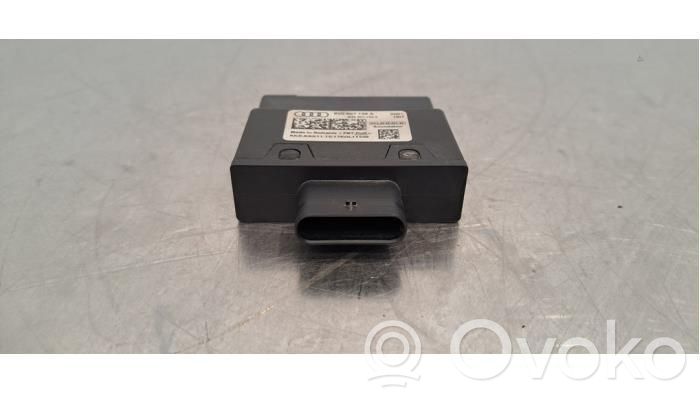 Audi A3 S3 8V Antenna control unit 