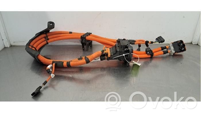 Opel Astra L Gniazdo ładowania samochodu elektrycznego 
