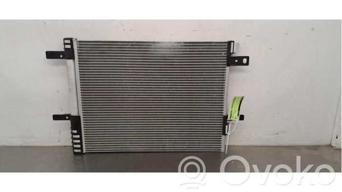 Peugeot 3008 II Radiatore di raffreddamento A/C (condensatore) 