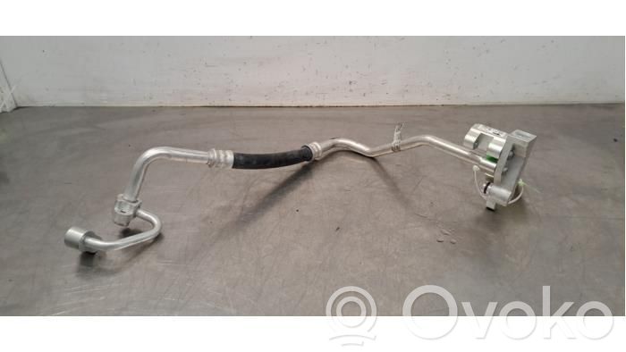 Audi e-tron Ilmastointilaitteen putki (A/C) 