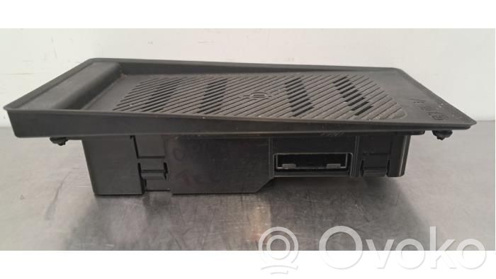 KIA EV6 Modulo di ricarica wireless 
