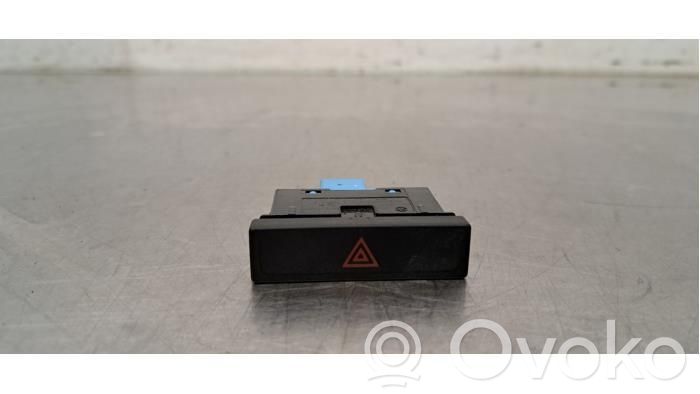 Botón interruptor de luz de peligro