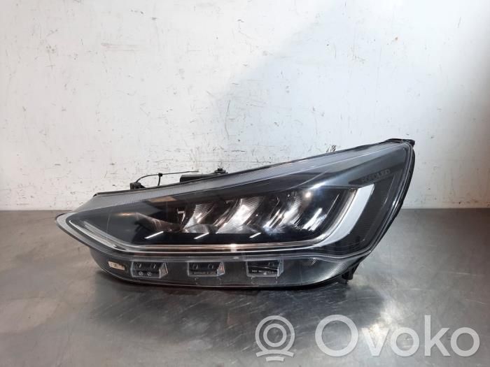 Ford Focus Headlight/headlamp 