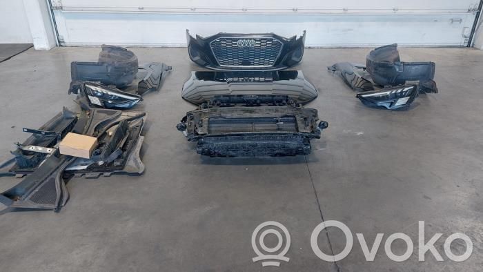Audi A3 8Y Frontpaket 