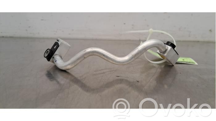 Ilmastointilaitteen putki (A/C)   1EE816542,1EE816542