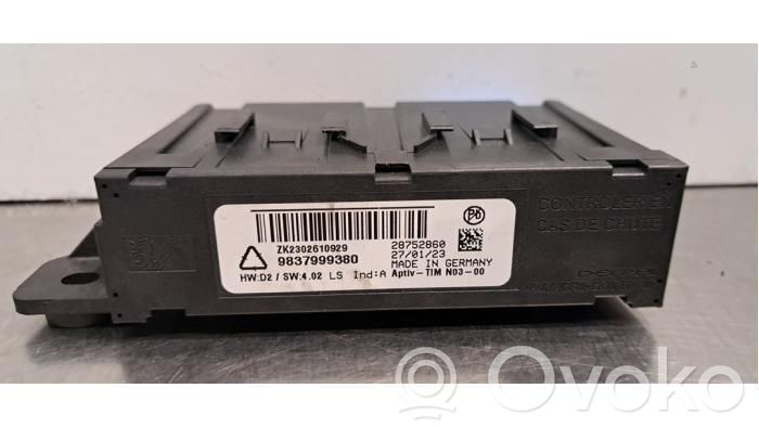 Antenna control unit   9837999380