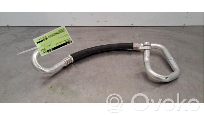 Ilmastointilaitteen putki (A/C)   924805MZ0A
