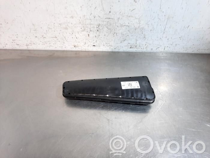 BMW 1 F40 Poduszka powietrzna Airbag fotela 