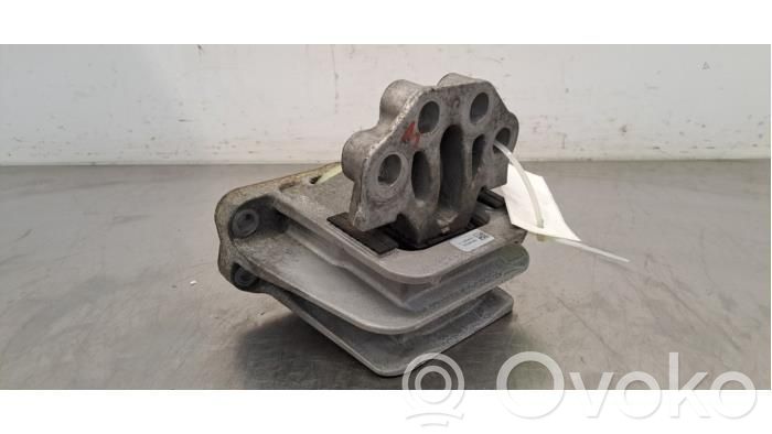 Ford Transit Engine mount bracket 