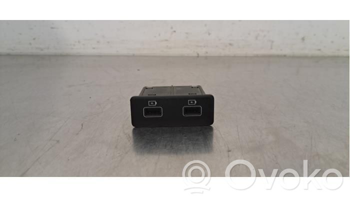 USB jungtis   280233791R