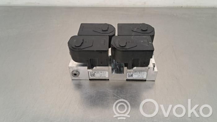 muu moottorin osa   4M0816702A