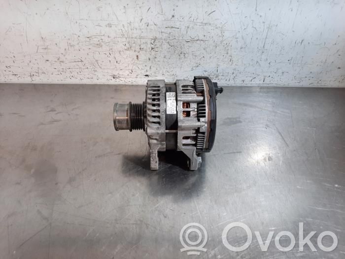 Audi A4 S4 B9 8W Ģenerators 
